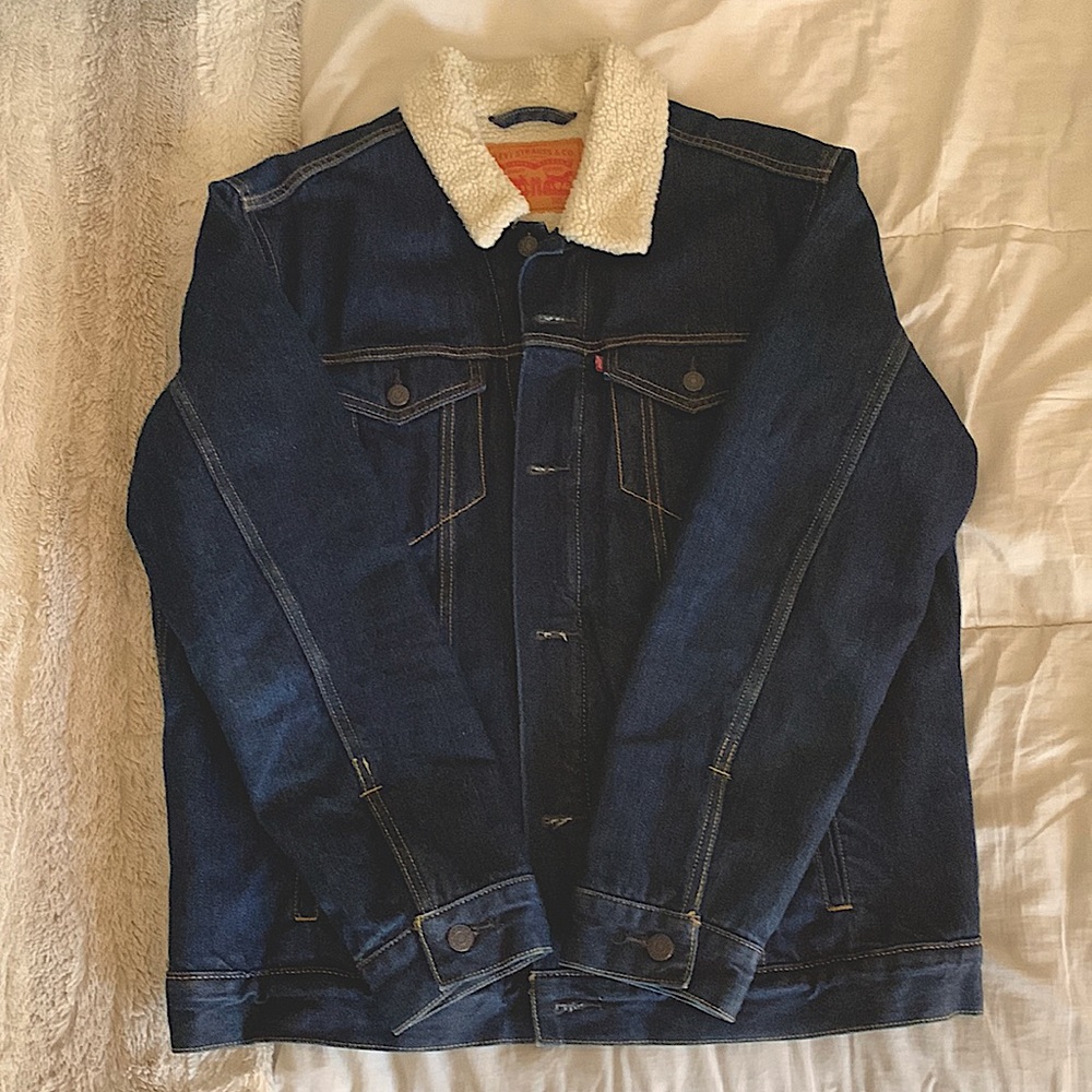 Levi’s Sherpa Trucker Jacket